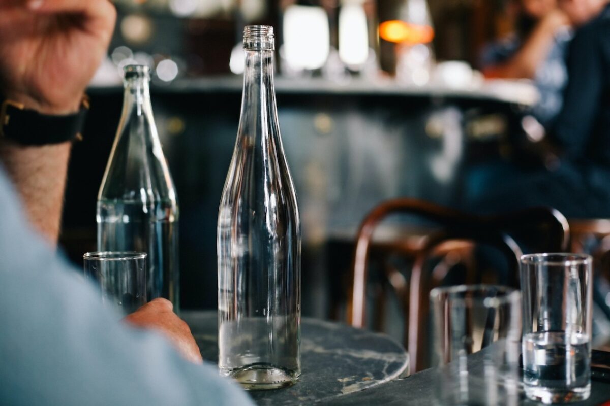 10 clear signs of alcoholism to watch for