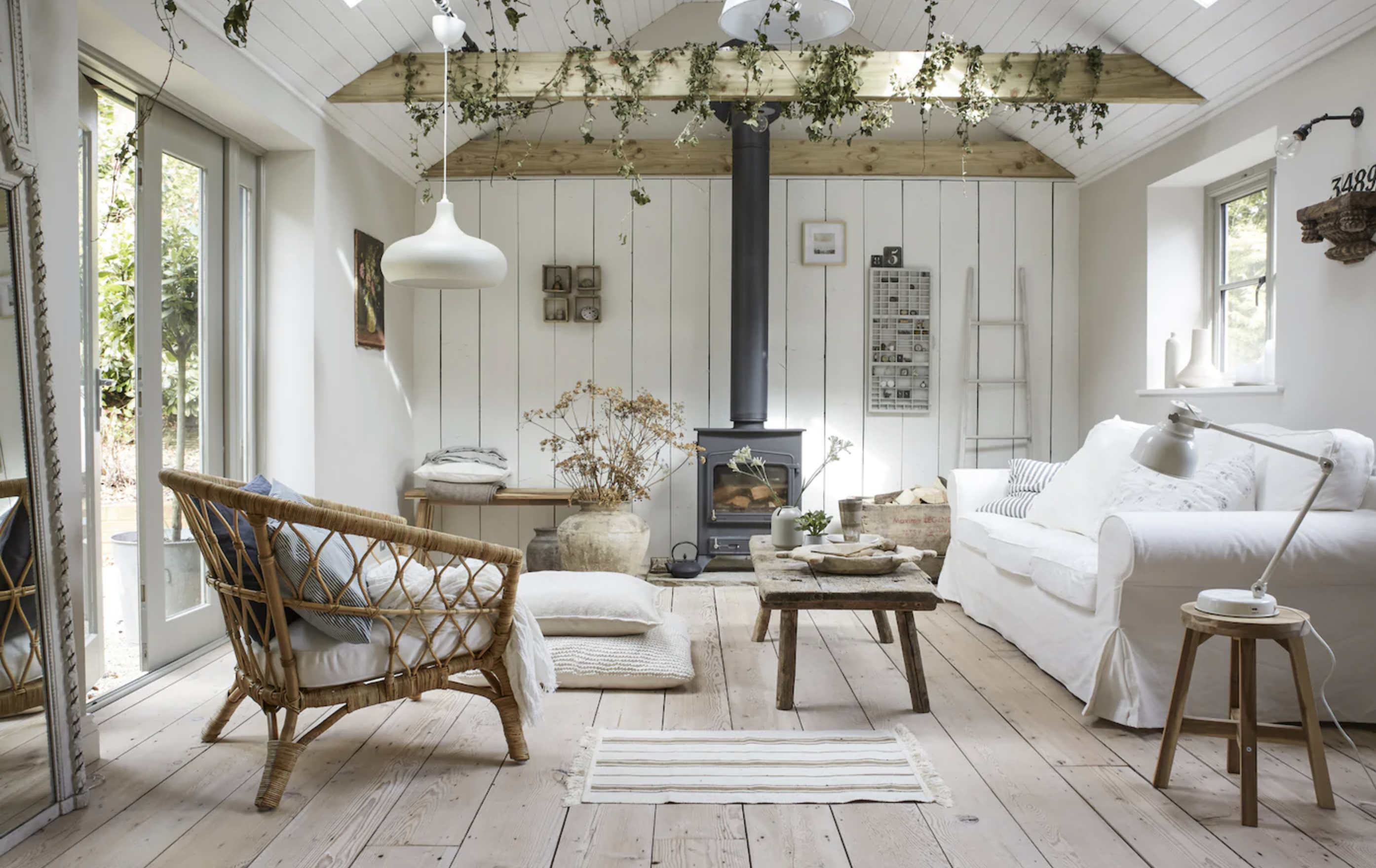 10 inspiring examples of soft lighting for your space