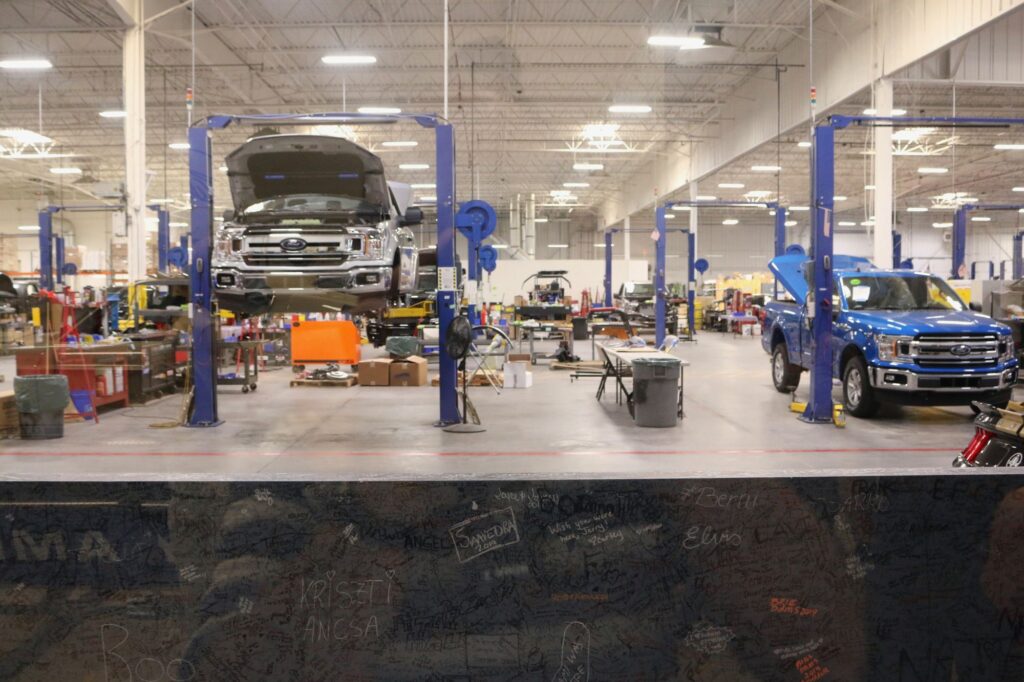 examples of factors of production affecting car repair shop output