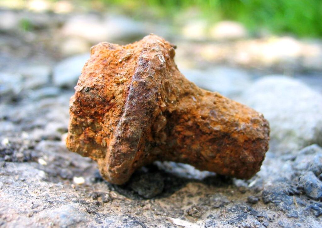 examples of oxide minerals in everyday life