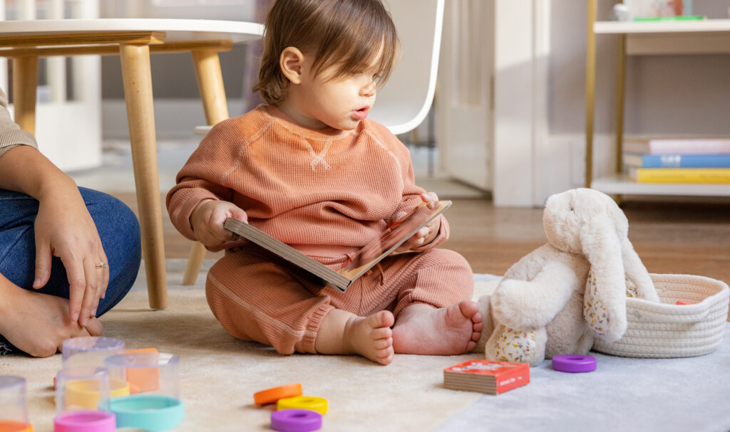 examples of pretend play for 18 month olds