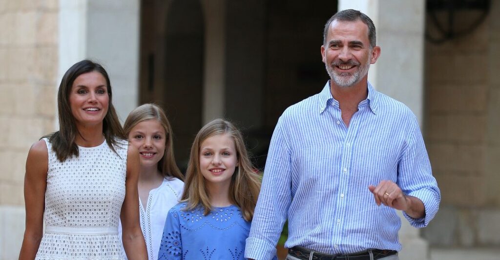 examples of royal families of the world
