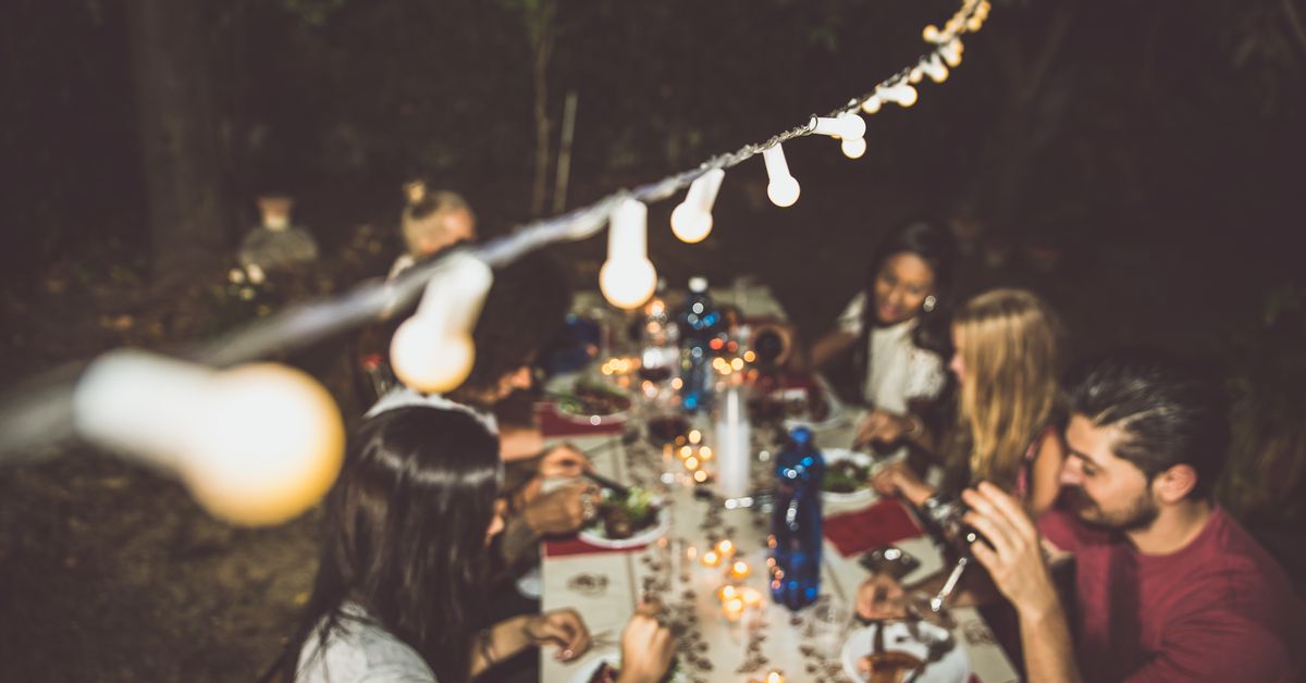 examples of the dinner party experience