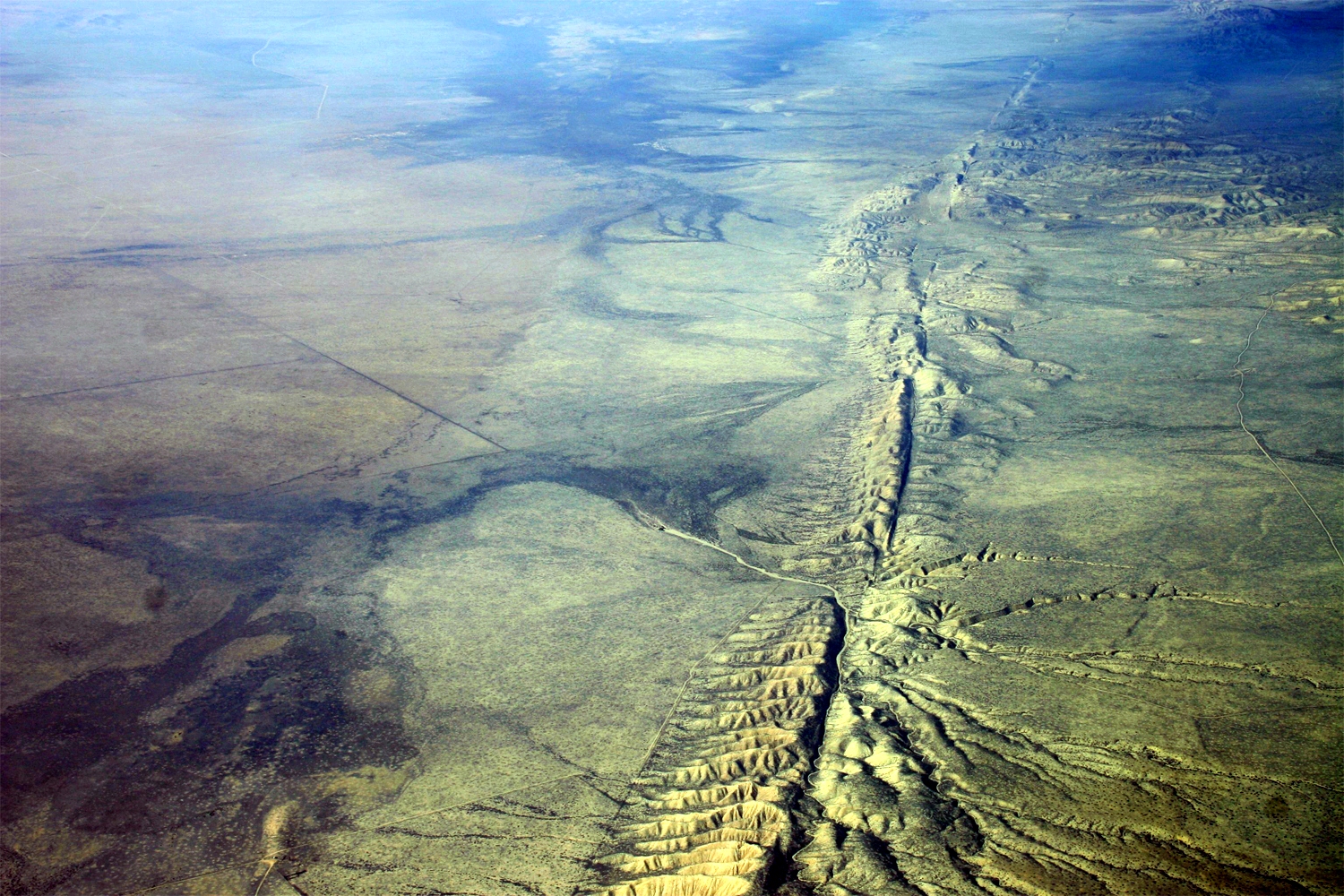 facts and examples of the san andreas fault