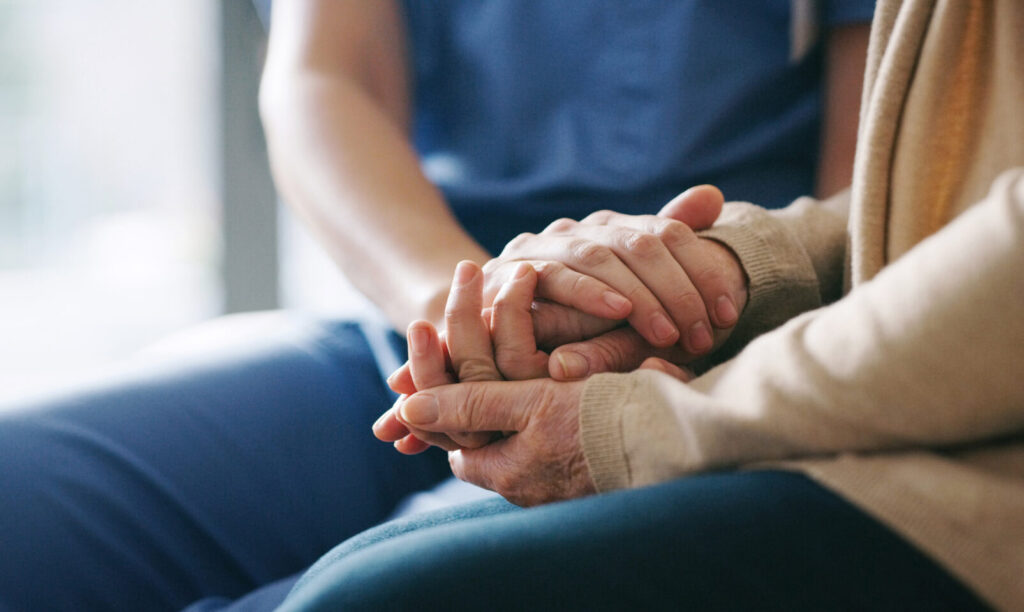 helpful ways to support a friend who discloses personal struggles