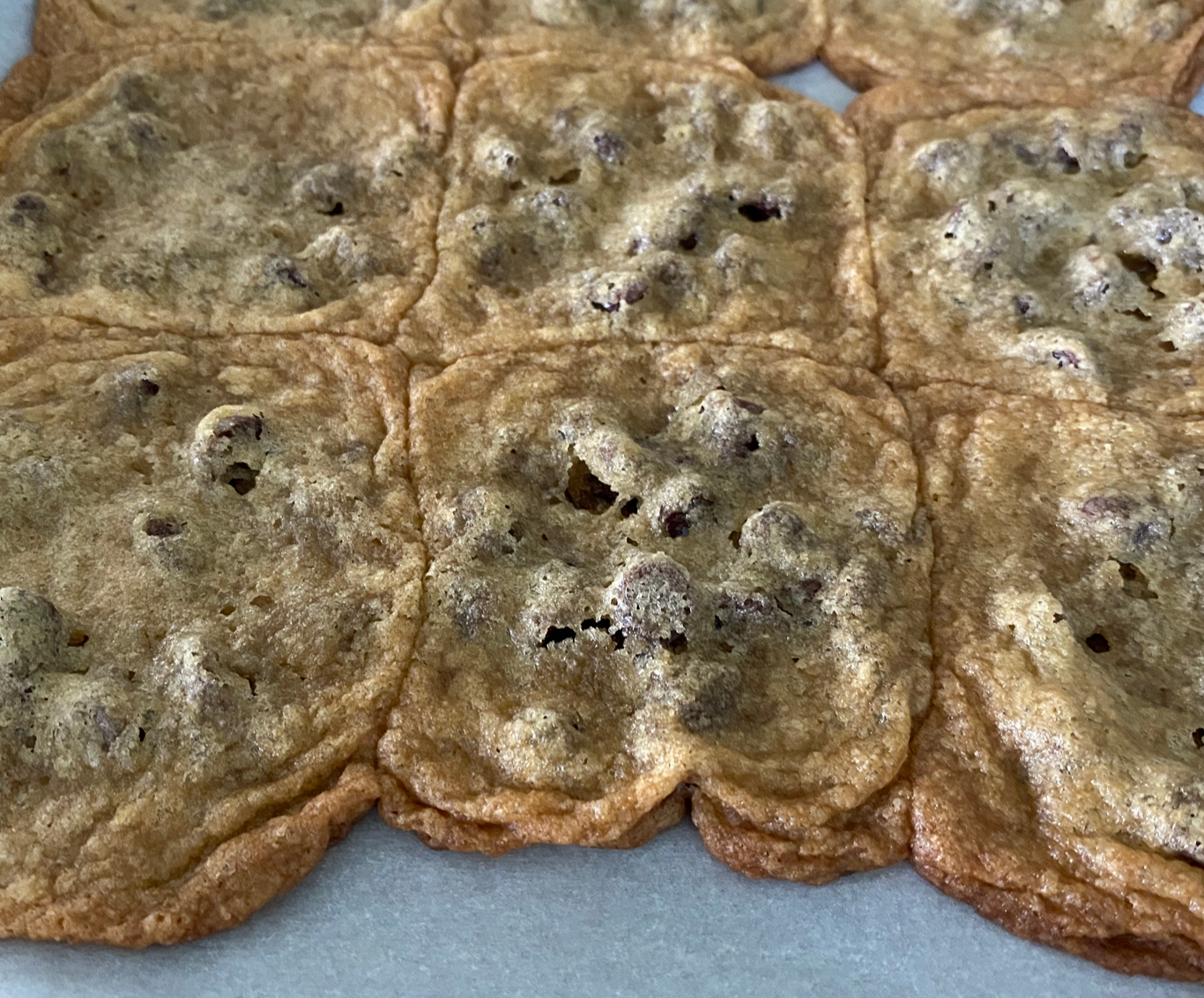 molecular changes in chocolate chips when heated in the oven