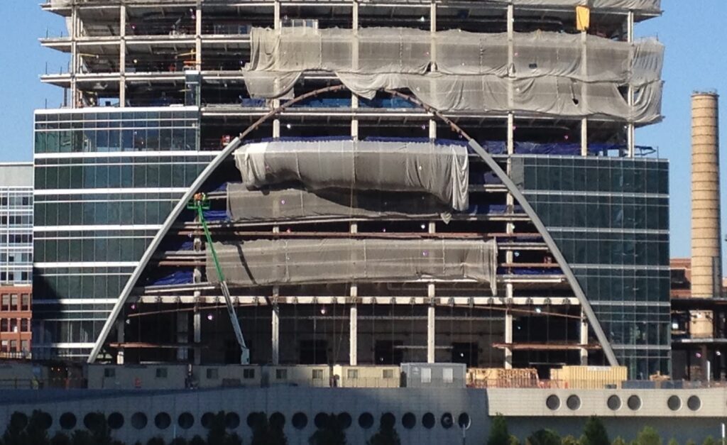 parabola examples from architecture to sports