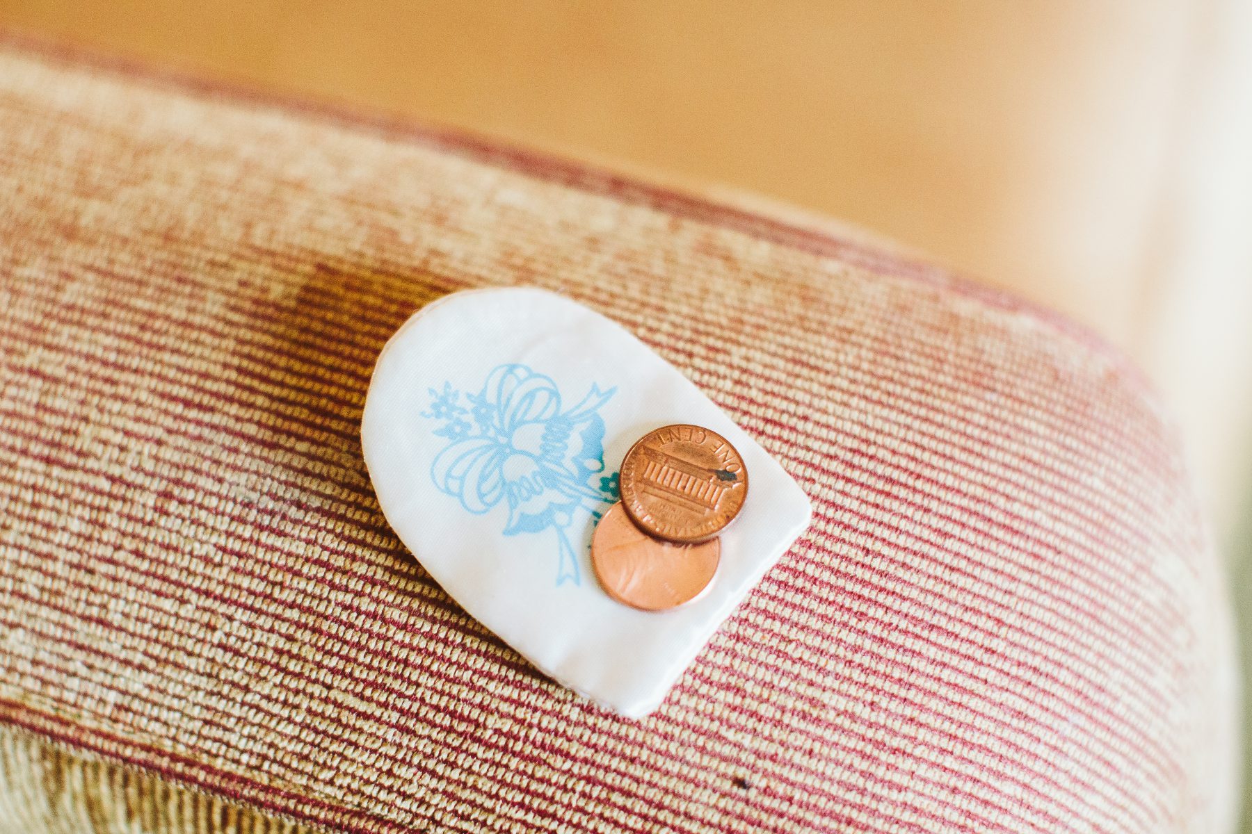 something old ideas for the brides wedding day